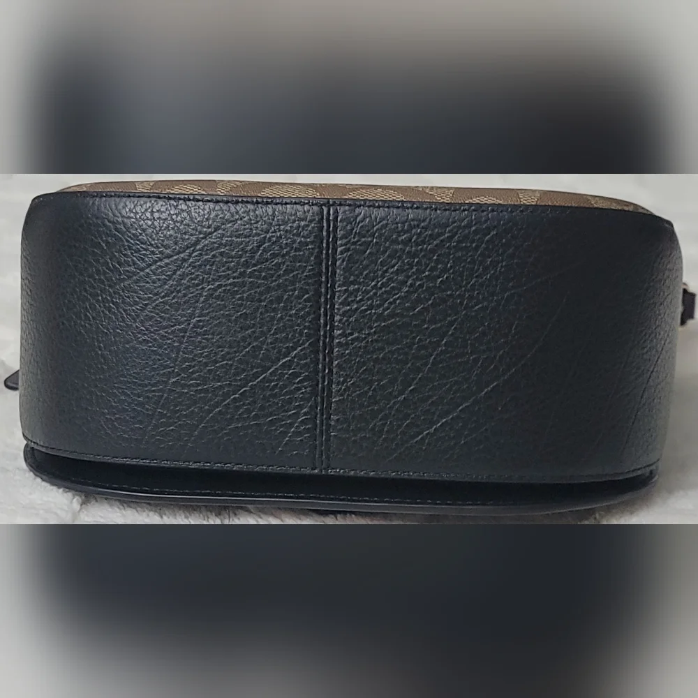 Coach Kleo Shoulder Bag 23 In Signature Canvas *L2198-C5692* BNWOT - Picture 6 of 12